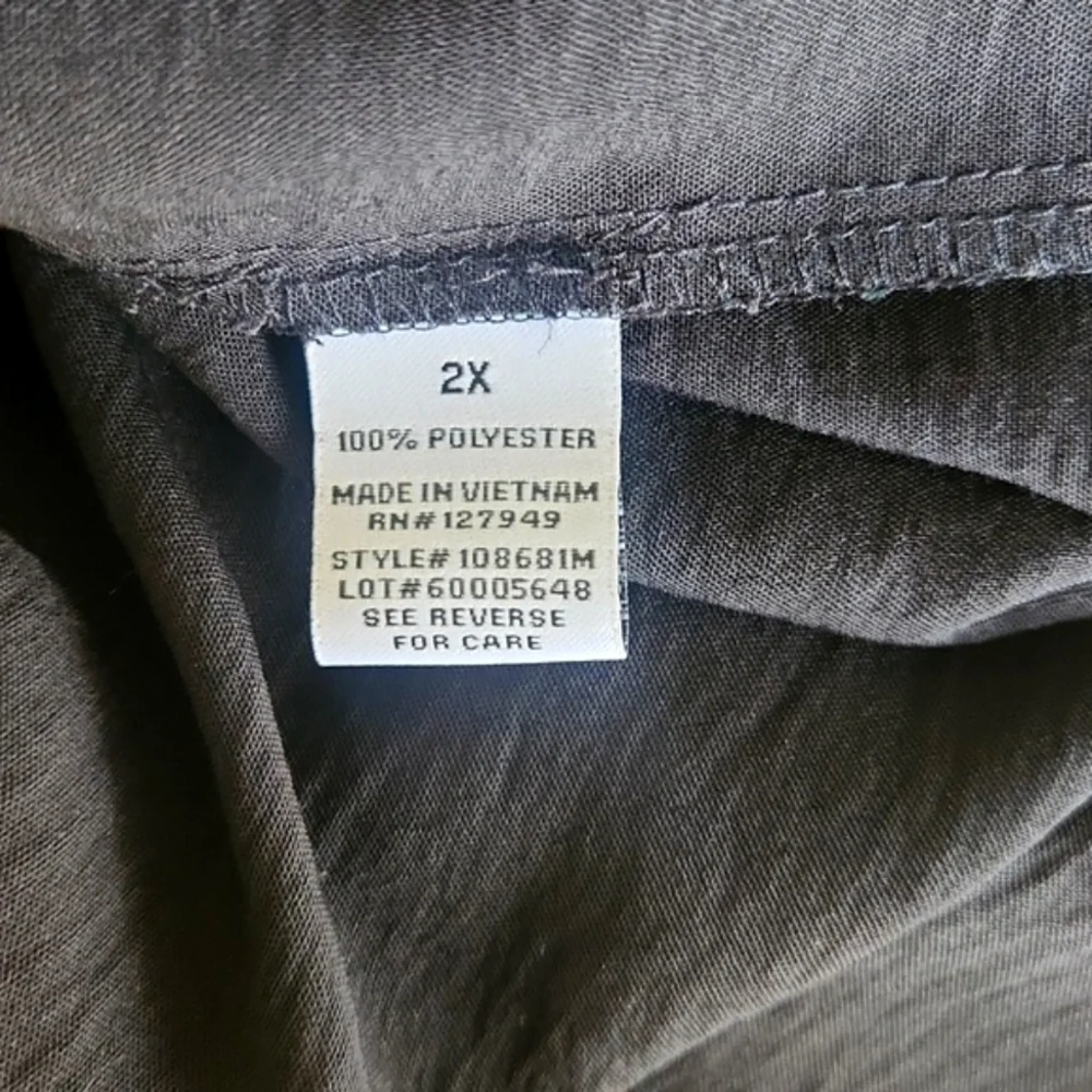 Emma & Michelle Shirt Dress Black Ruffle V-Neck Roll Tab Sleeves 2X - Picture 11 of 12